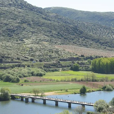 Portucale ! Countryside Gem Moncorvo Apartment *