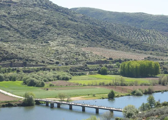 Portucale ! Countryside Gem Moncorvo Apartamento *